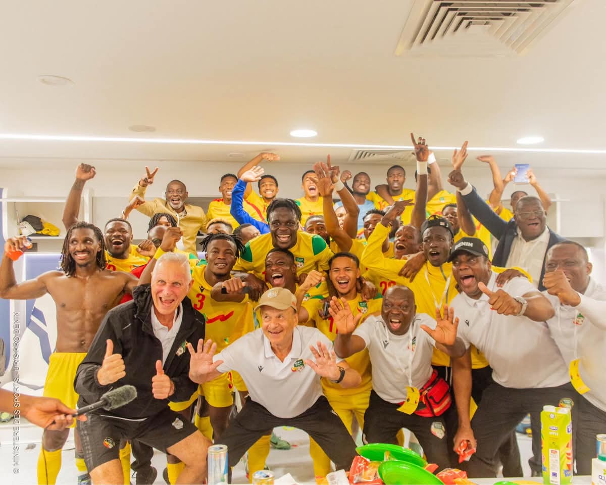 facebook_1747151080775_7328082766699106213