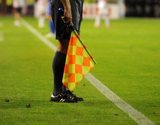 1065F6BA-DBC2-4E9B-B91F-990E44E59D82