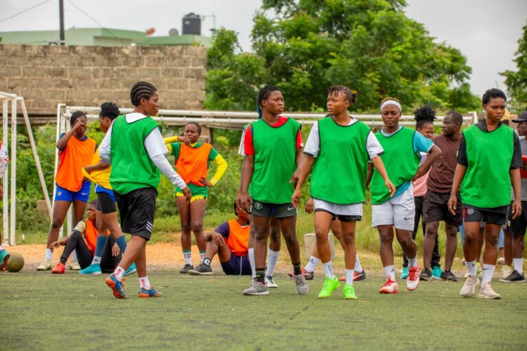 197538F3-5889-4B5F-B3E9-0636095C5130