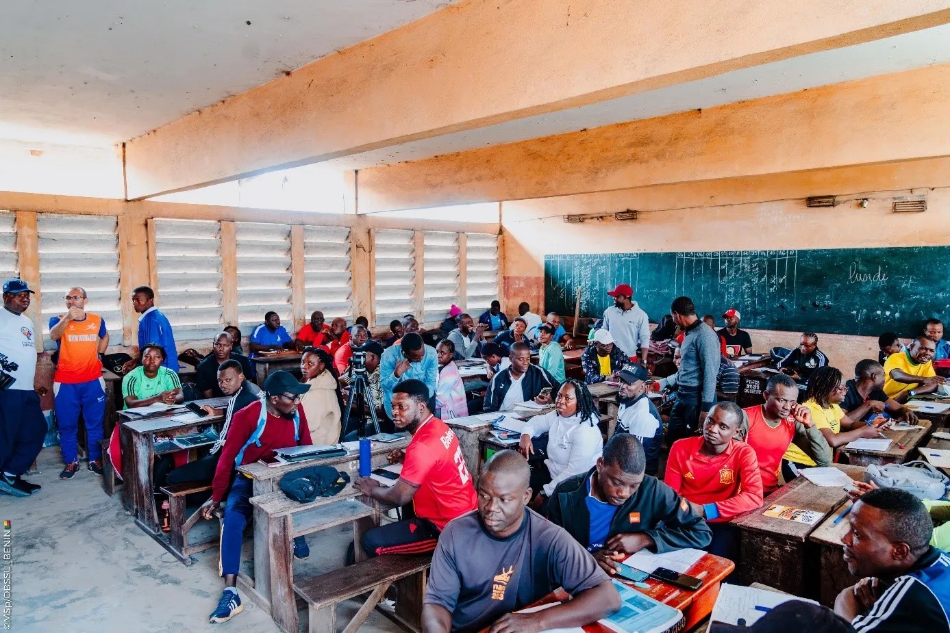 5C6C56EA-2B05-4A1E-AD65-24AAD137B325