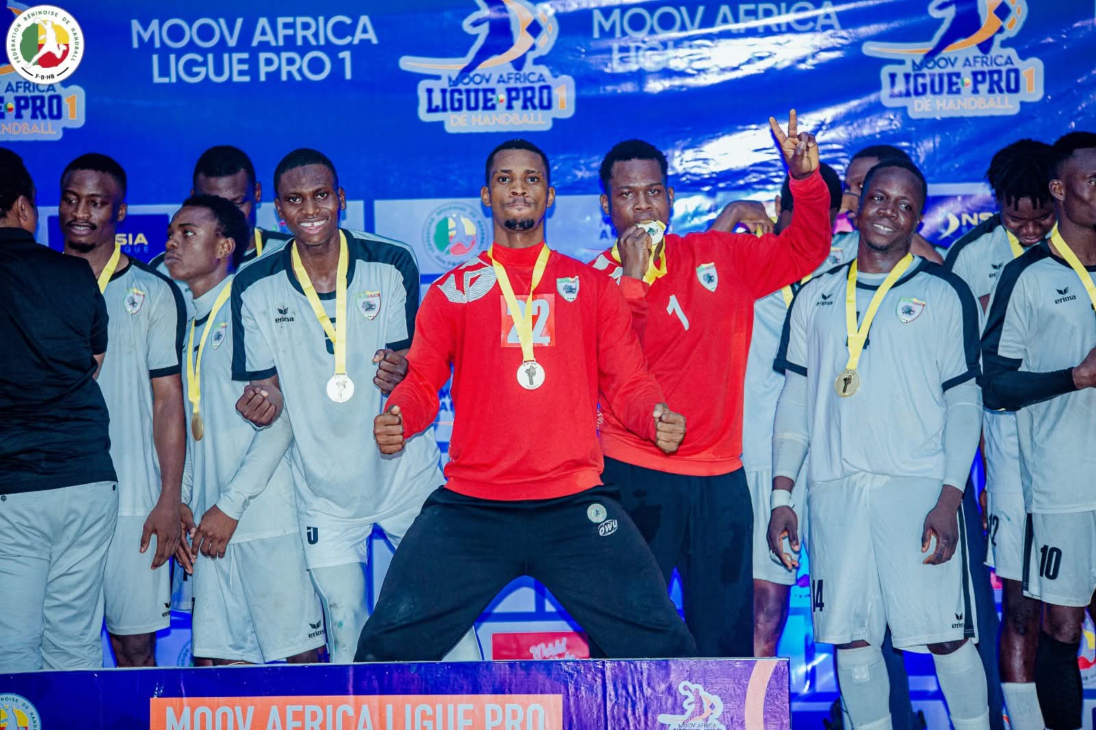 Handball - Play-Offs Moov Africa Ligue Pro Hand 2025 : Flowers (Dames) indétrônable, Adjidja (Hommes) retrouve sa couronne