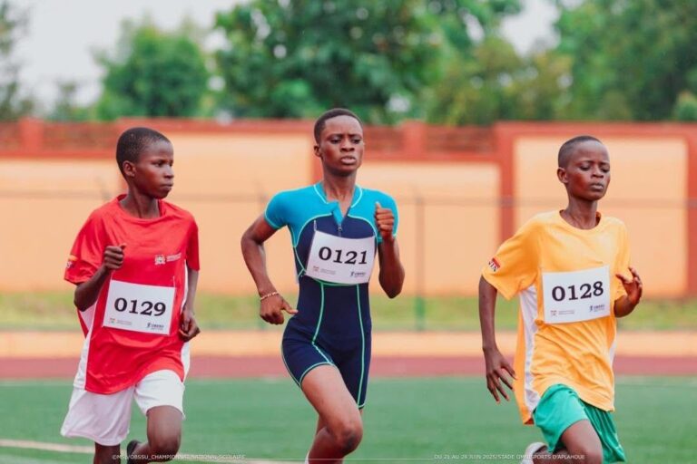 22055EA8-0FD4-4CA9-BC77-03CF8E704AE0