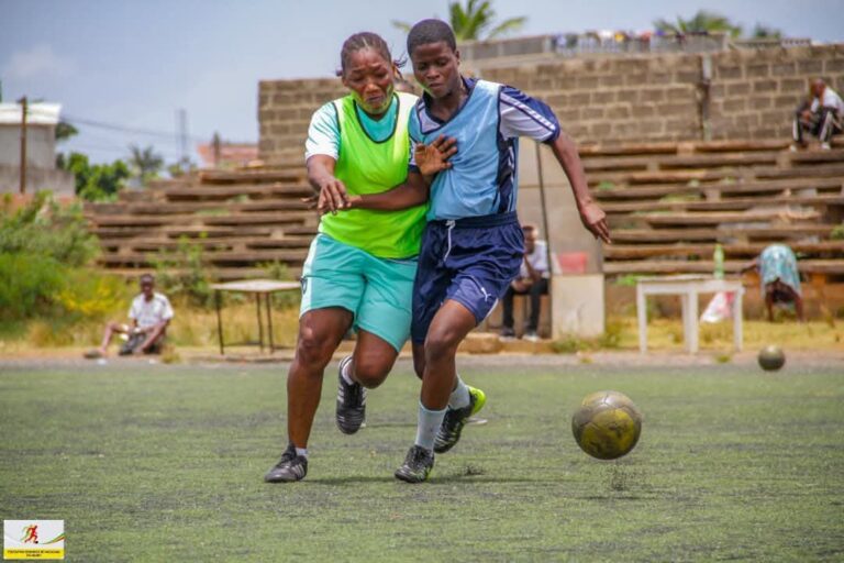 2BCF7EB7-9699-470E-9780-85B6D7808B49