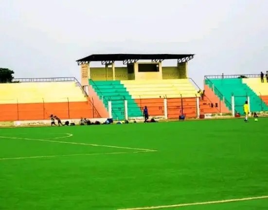 6040F7DD-9BF5-4548-8924-088F57CBD097