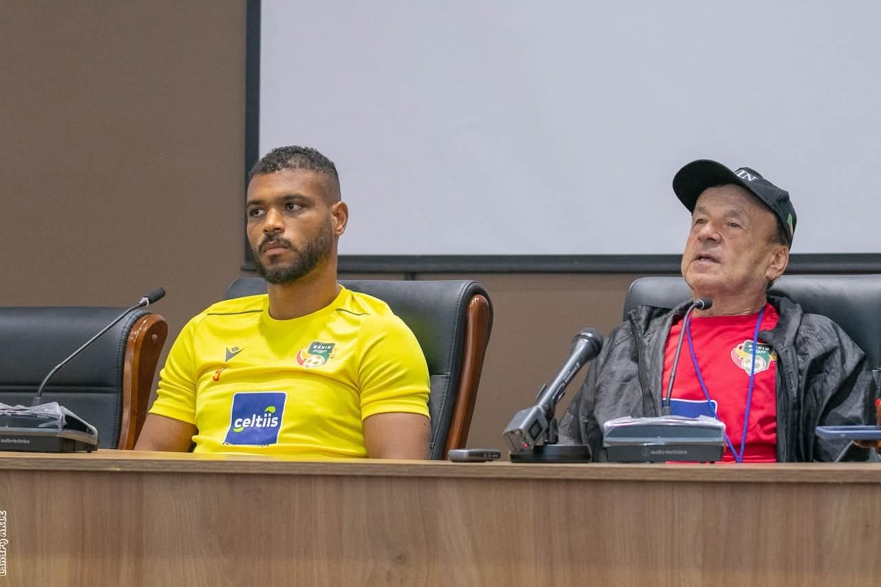 7DC08036-C7BD-4DC2-871D-0632B0DCEFF0