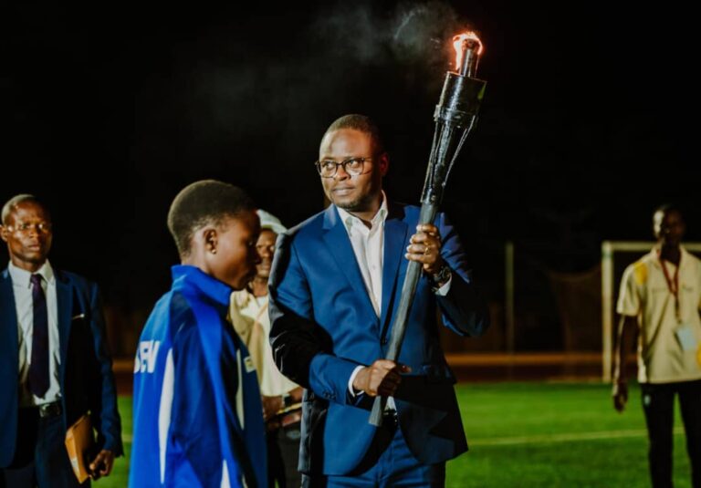 CA4E8413-CCE3-4959-919A-87FA995934E3