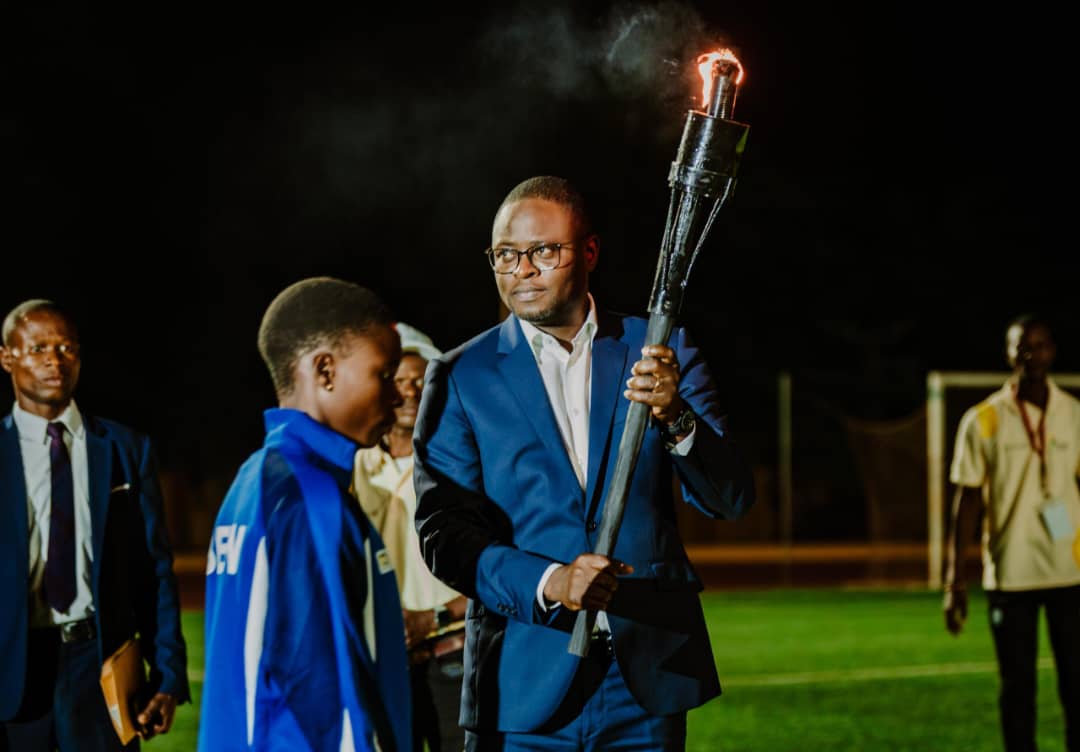 CA4E8413-CCE3-4959-919A-87FA995934E3