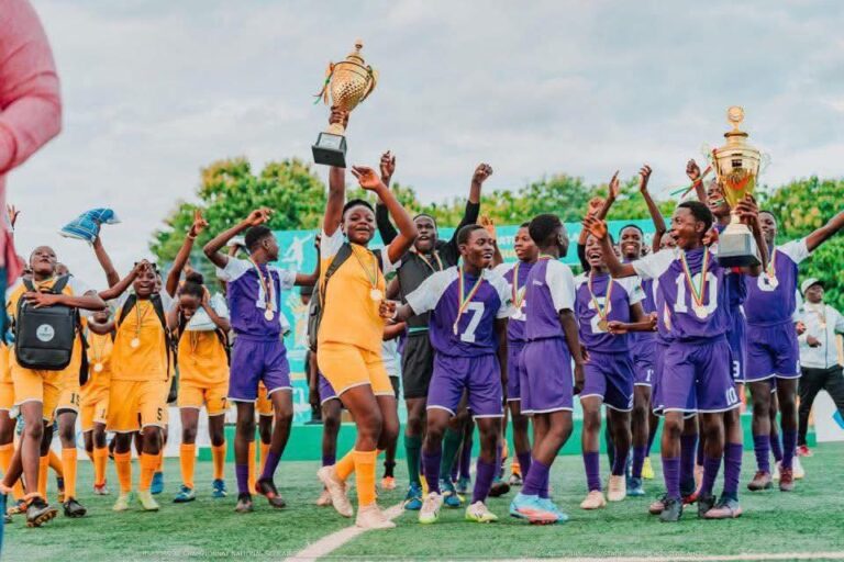 FB9BF823-7784-482B-9C36-7EB0BFD14ED2