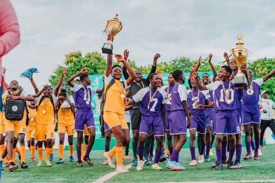 FB9BF823-7784-482B-9C36-7EB0BFD14ED2