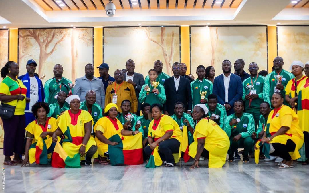 Natation – Championnats d’Afrique Zone 2 : Le Bénin décroche 56 médailles et une 3ᵉ place historique