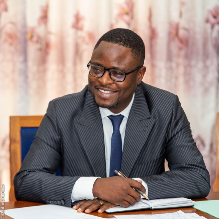 Construction de boulodromes : Le ministre des Sports Benoît Dato éclaire les députés