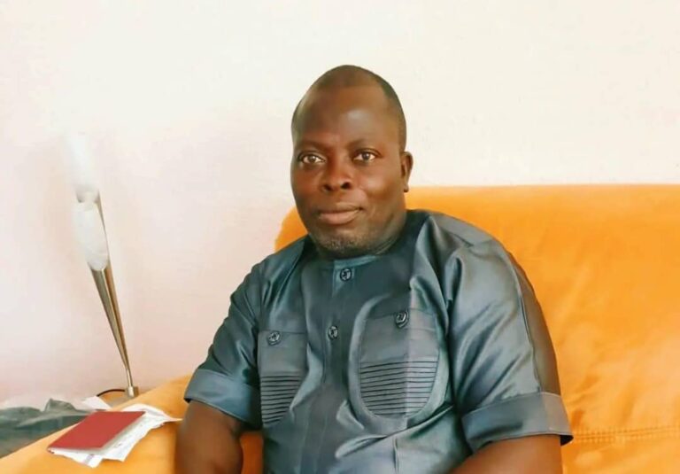 8cdc8b42-5842-433f-8e46-f968b9ab6a2b