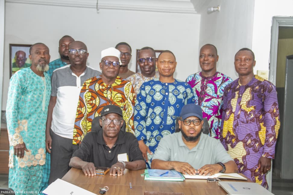 0b510a9e-3f6c-42eb-ae68-e1d24298f2d0