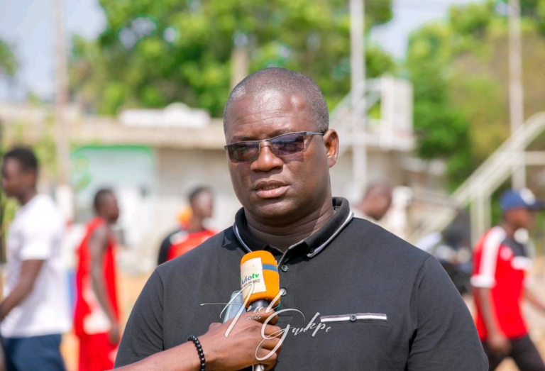 Euloge-Dossou-promeut-un-avenir-meilleur-du-handball